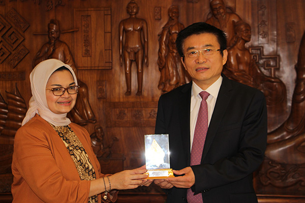 于文明局長(zhǎng)會(huì)見印度尼西亞共和國(guó)食藥局局長(zhǎng)